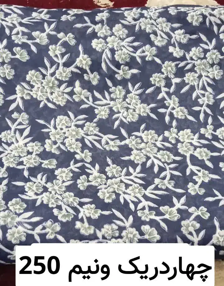 پارچه|لباس|اسلامشهر, سیمرغ|دیوار