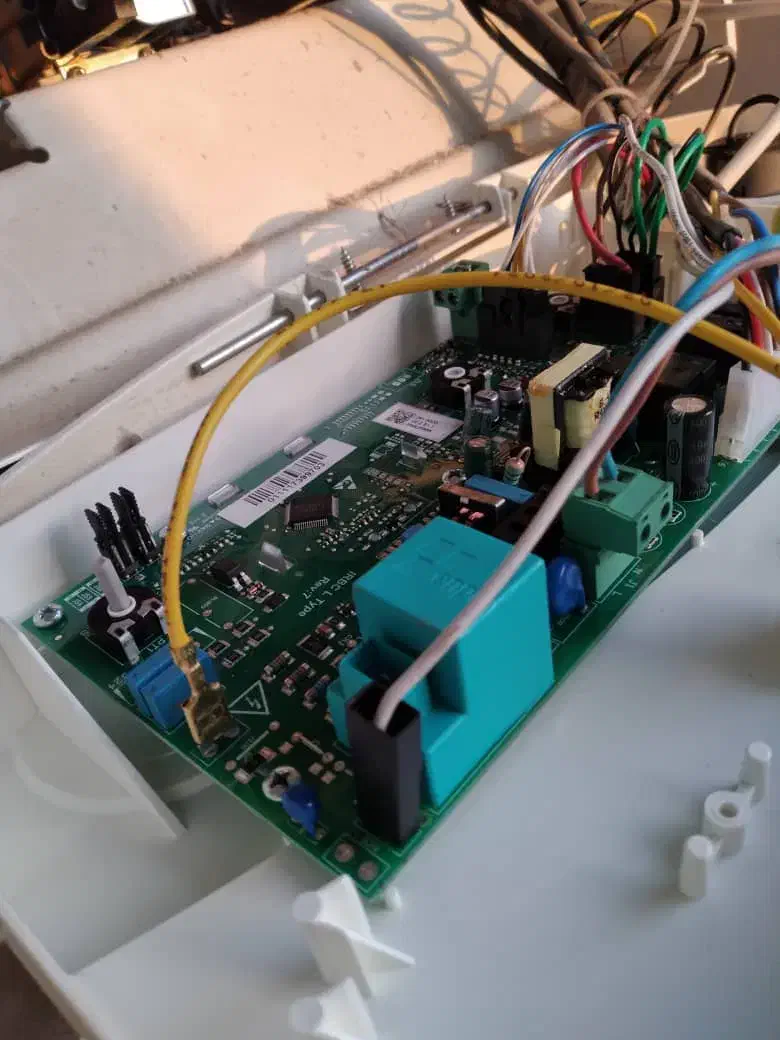 مرکز تعمیرات  پکیج شوفار دیواری|آبگرمکن، پکیج، شوفاژ|محمدیه-قزوین, |دیوار