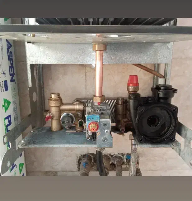 تعمیر پکیج و آبگرمکن دیواری تخصصی گاز رومیزی بخاری|خدمات پیشه و مهارت|مشهد, عامل|دیوار