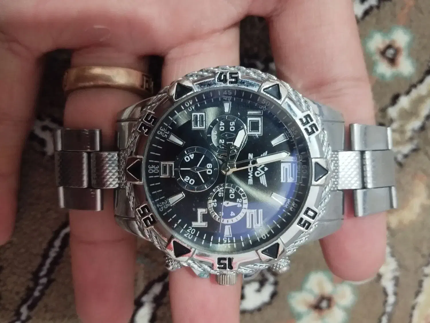 ساعت نقره ای رنگ ثابت|ساعت|بیرجند, |دیوار