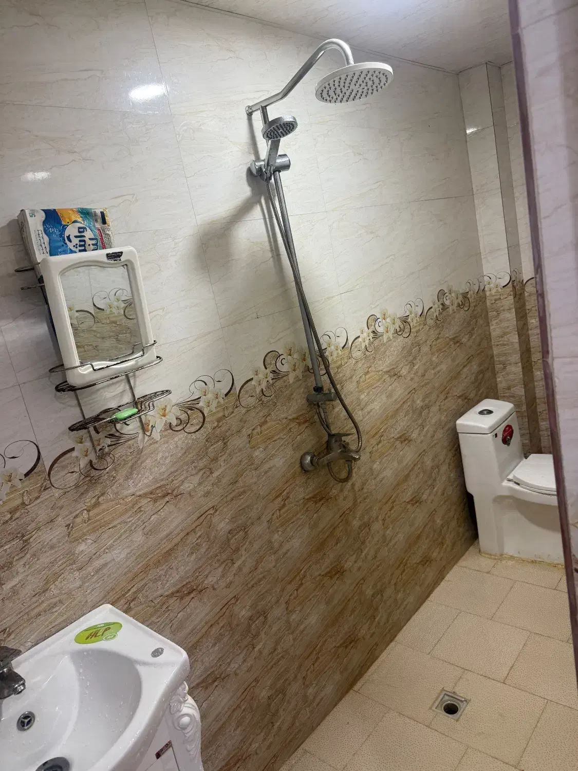 اجاره ویلا تمیز مرتب در جای امن و آرام با ویو جنگل|اجارهٔ کوتاه‌مدت آپارتمان و سوئیت|ماسال, |دیوار