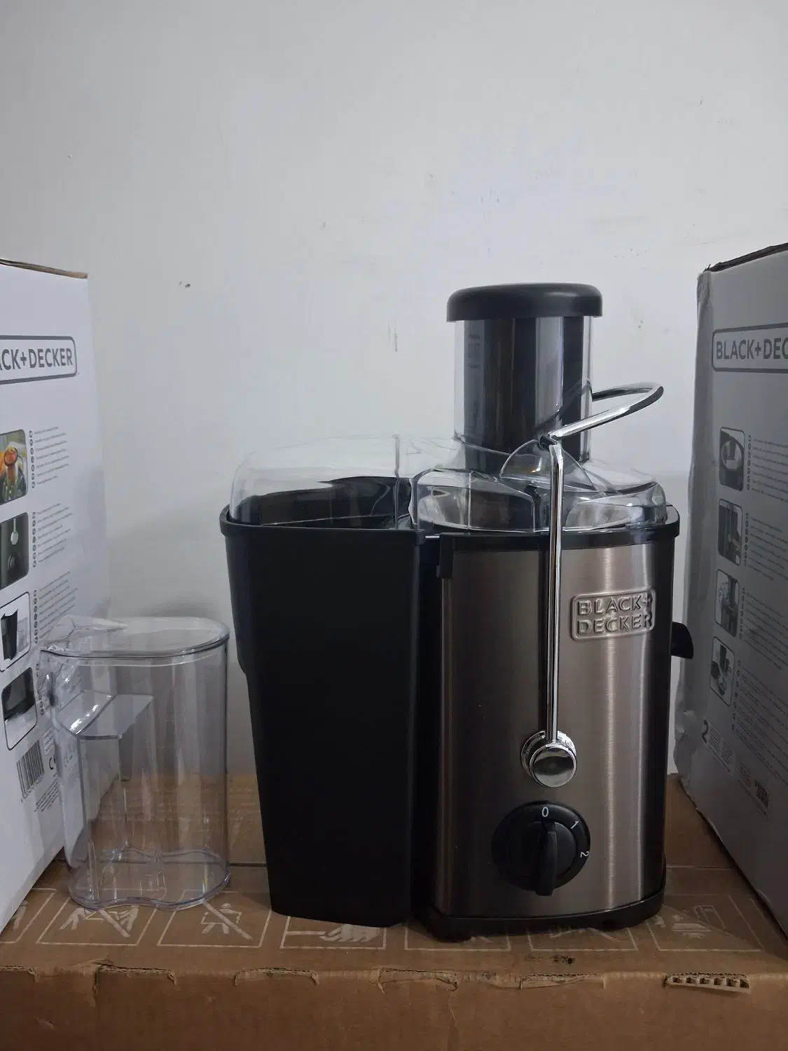 آبمیوه گیری black+decker|آبمیوه‌گیر و آب‌مرکبات‌گیر|سقز, |دیوار