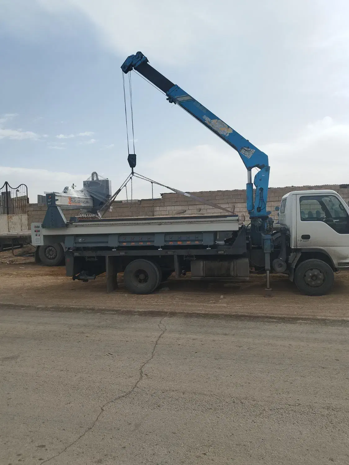 جرثقیل خاوروایسوزو|خدمات حمل و نقل|شیراز, ترمینال باربری|دیوار