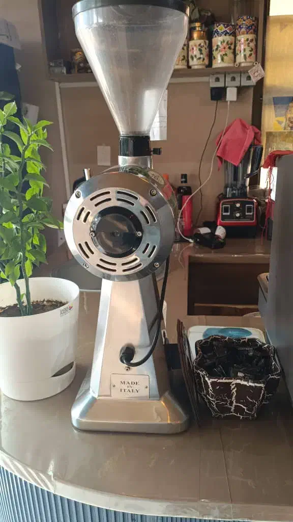 آسیاب (قهوه) فاما ، در حد نو ، تخفیف پای معامله|کافی‌شاپ و رستوران|بندر امام خمینی, |دیوار