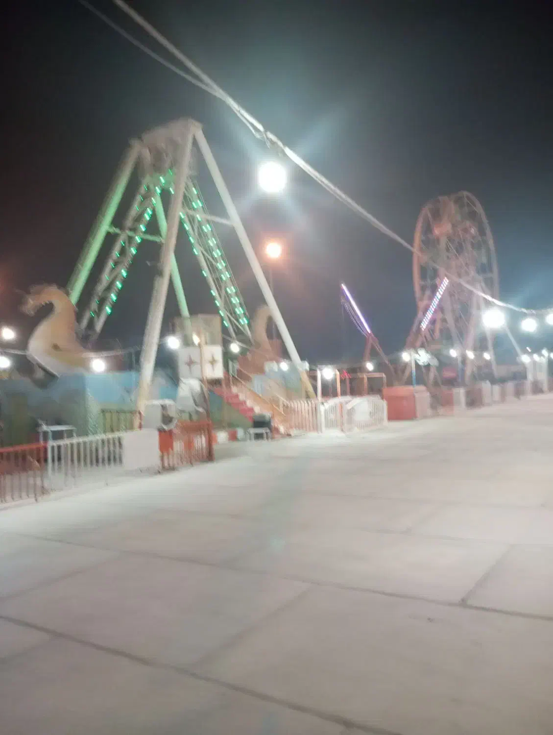 نیرو برا شهربازی|استخدام خدمات فروشگاه و رستوران|بندر کنگان, |دیوار