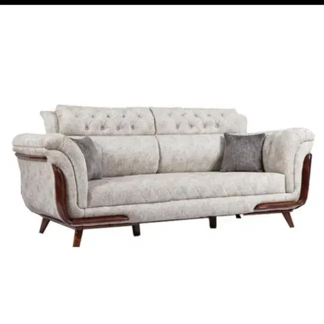 ۶۷۷۷۰شروع نو مهرگان بازرگانی مهرگان تولیدمهرگان ۶۷|مبلمان خانگی و میز عسلی|صدرا-فارس, فاز ۱|دیوار