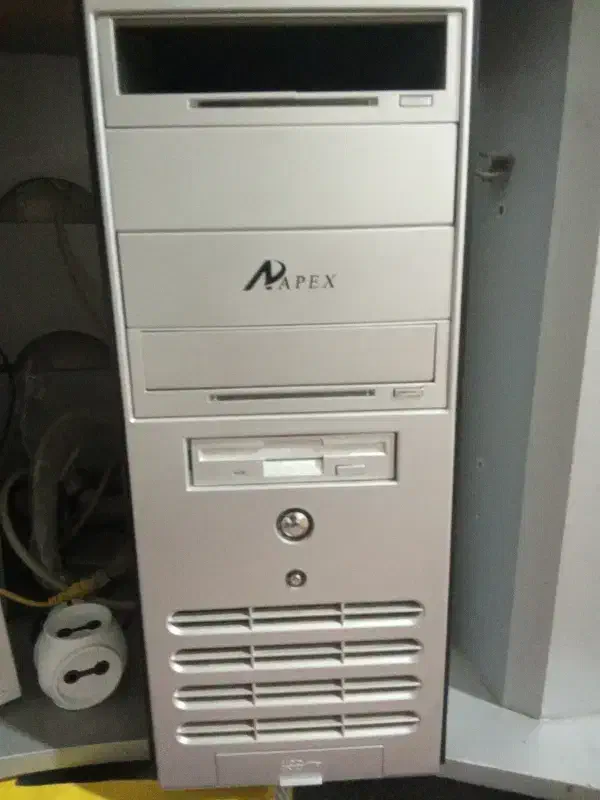 طاها|رایانه رومیزی|تبریز, |دیوار