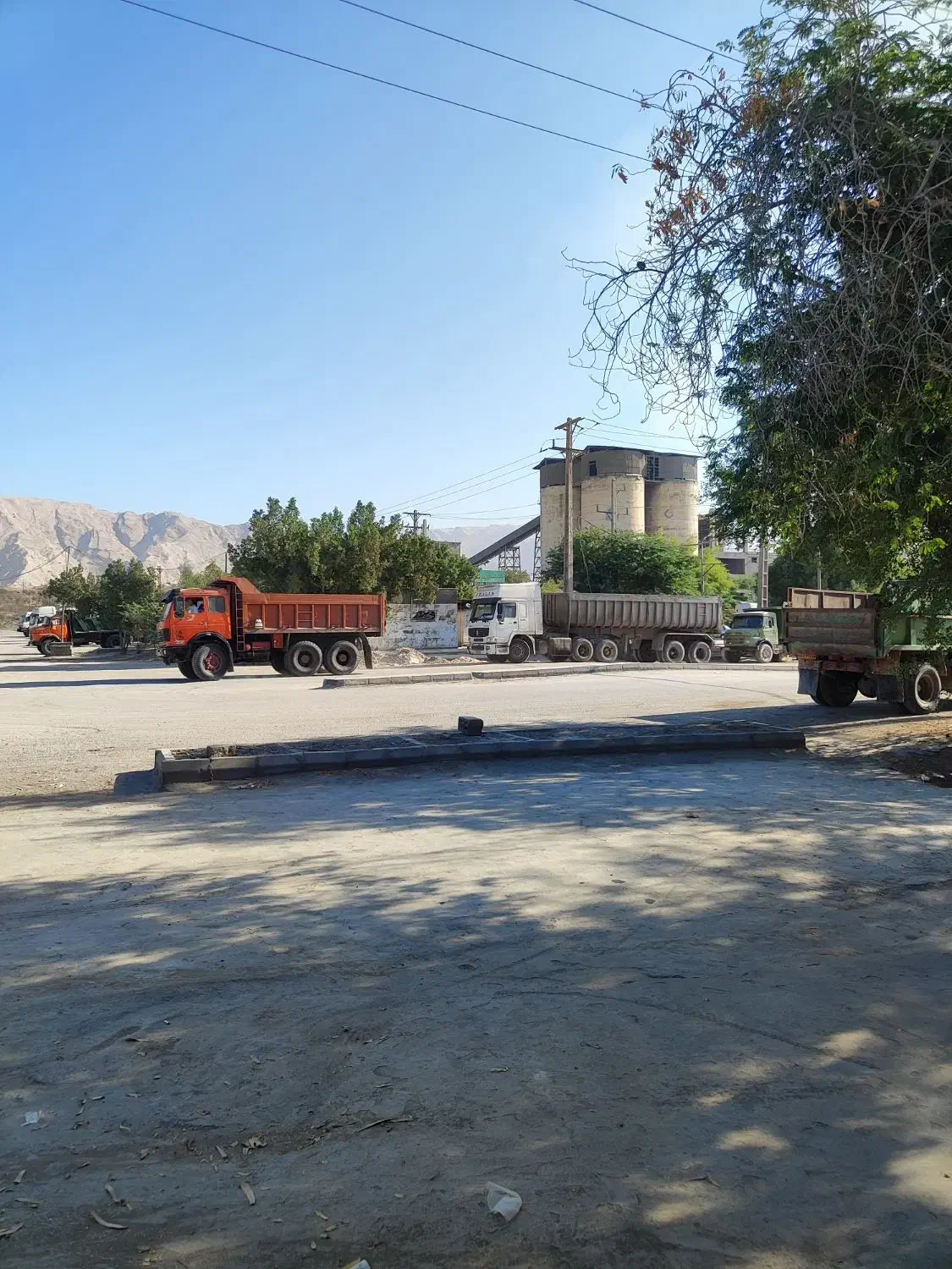 فروش سیمان|مصالح و تجهیزات ساختمان|چرام, |دیوار