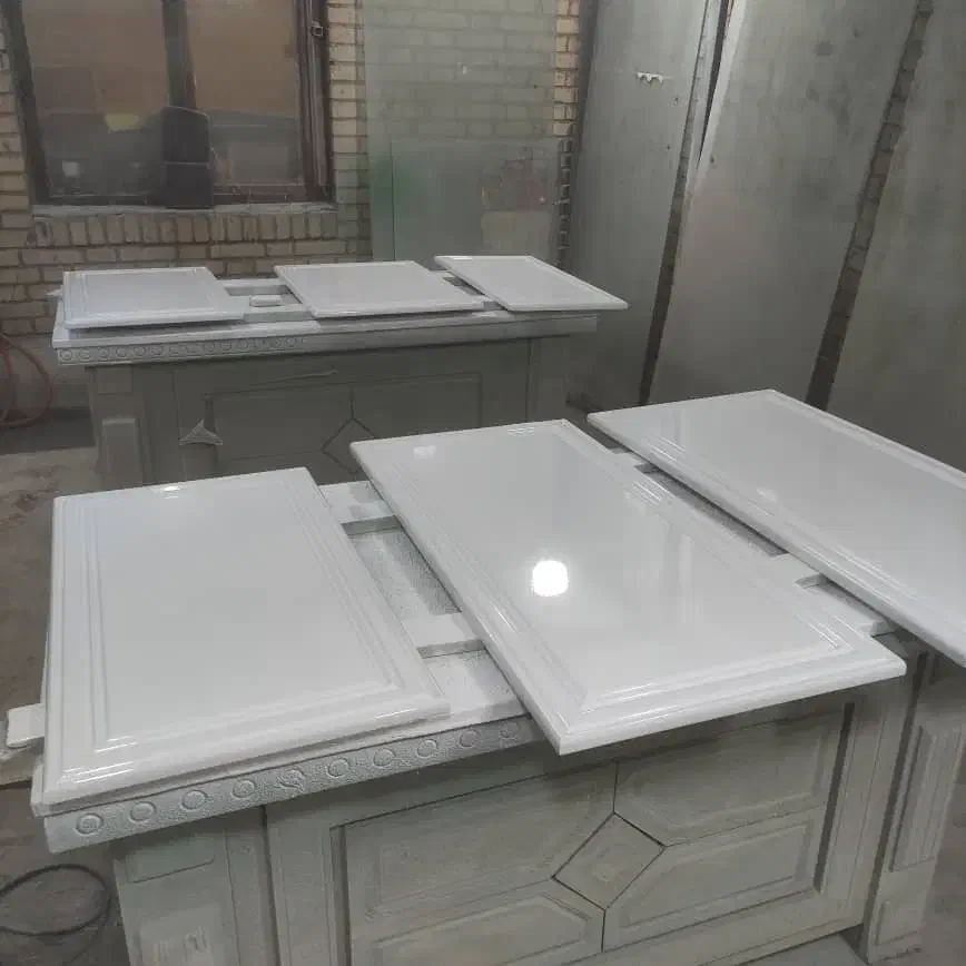 کارگر ساده برای رنگ کاری|استخدام معماری، عمران و ساختمانی|تهران, شهید رجایی|دیوار