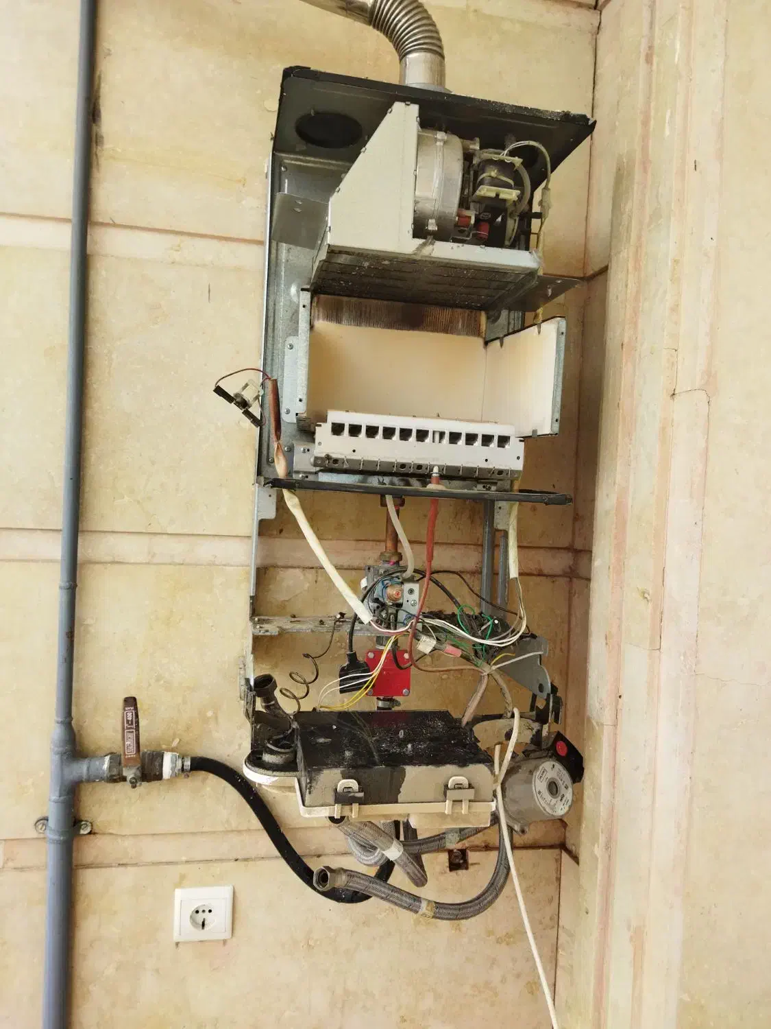 تعمیرات پکیچ قربانی|آبگرمکن، پکیج، شوفاژ|هشتگرد, تهران دشت|دیوار