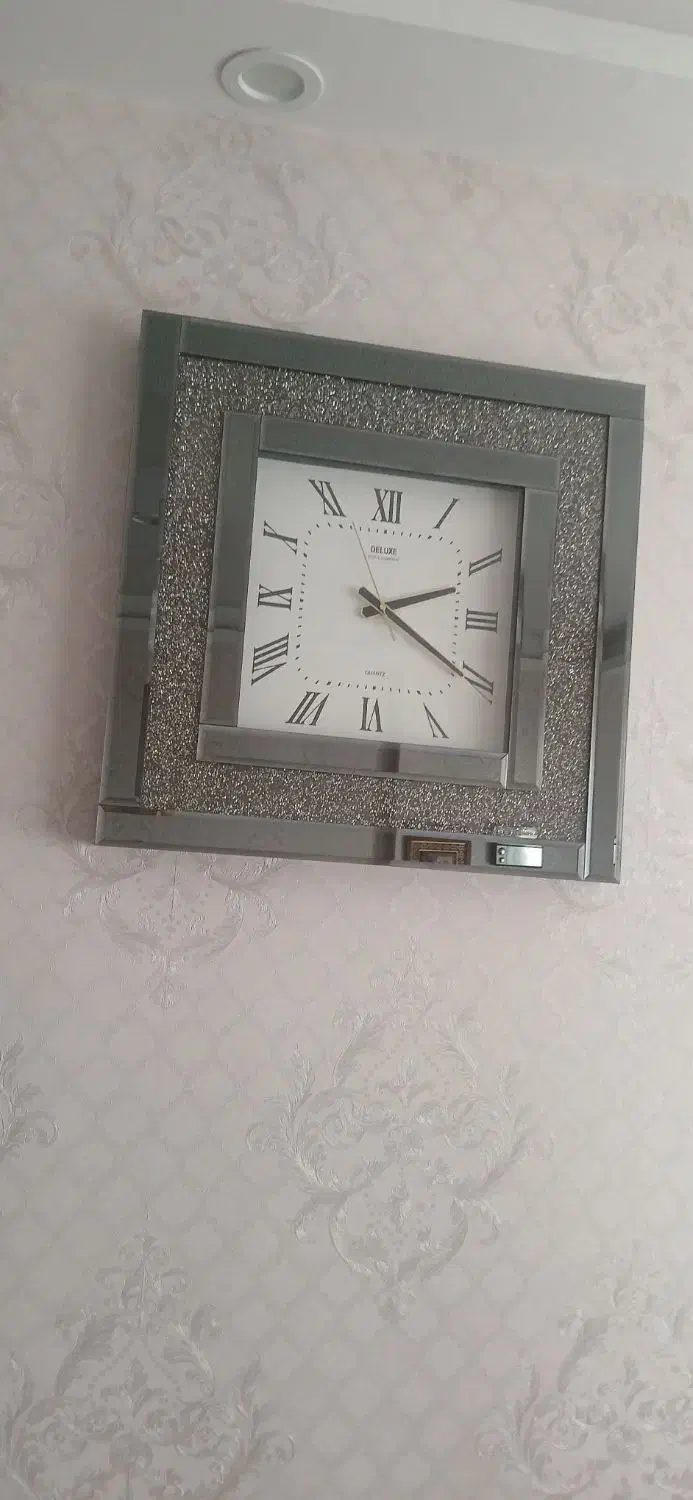 ساعت دیواری نقره ای|ساعت دیواری و تزئینی|پرند, فاز ۶|دیوار