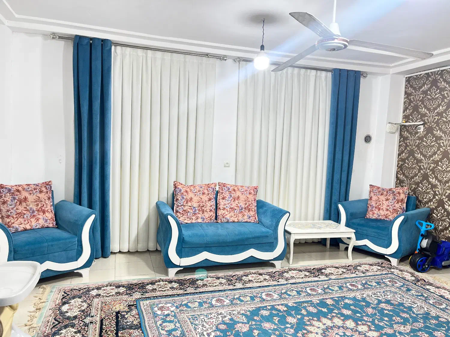 مبل هشت نفره سالم|مبلمان خانگی و میز عسلی|آزادشهر, |دیوار