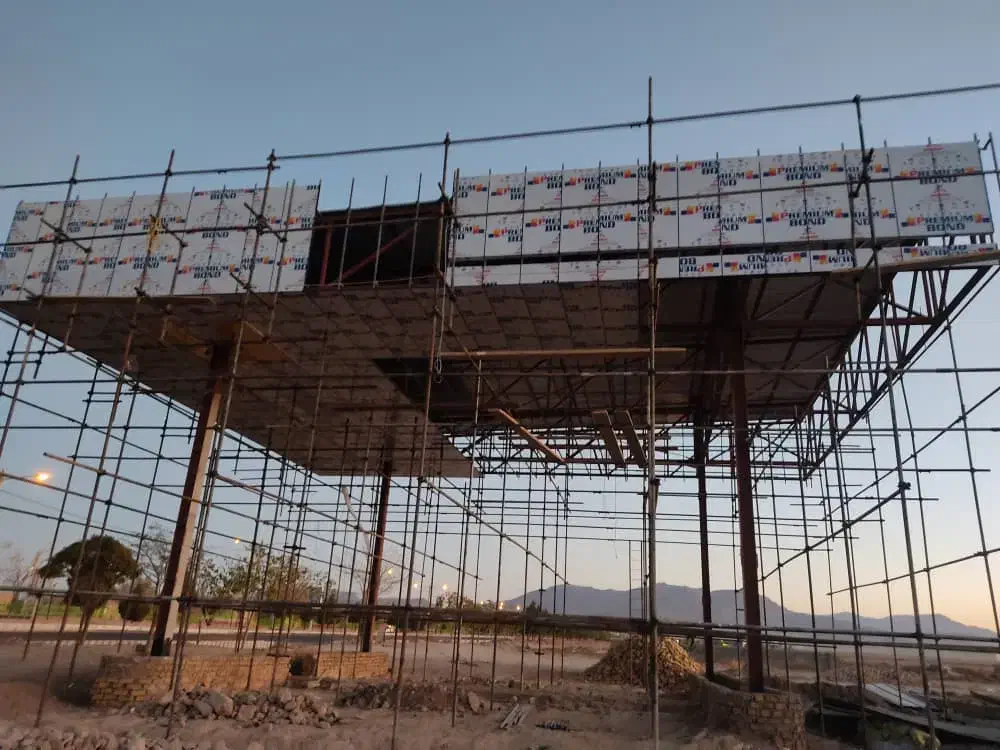 نما آلومینیوم درب برقی تابلوسازی بلوچی|خدمات پیشه و مهارت|بیرجند, |دیوار