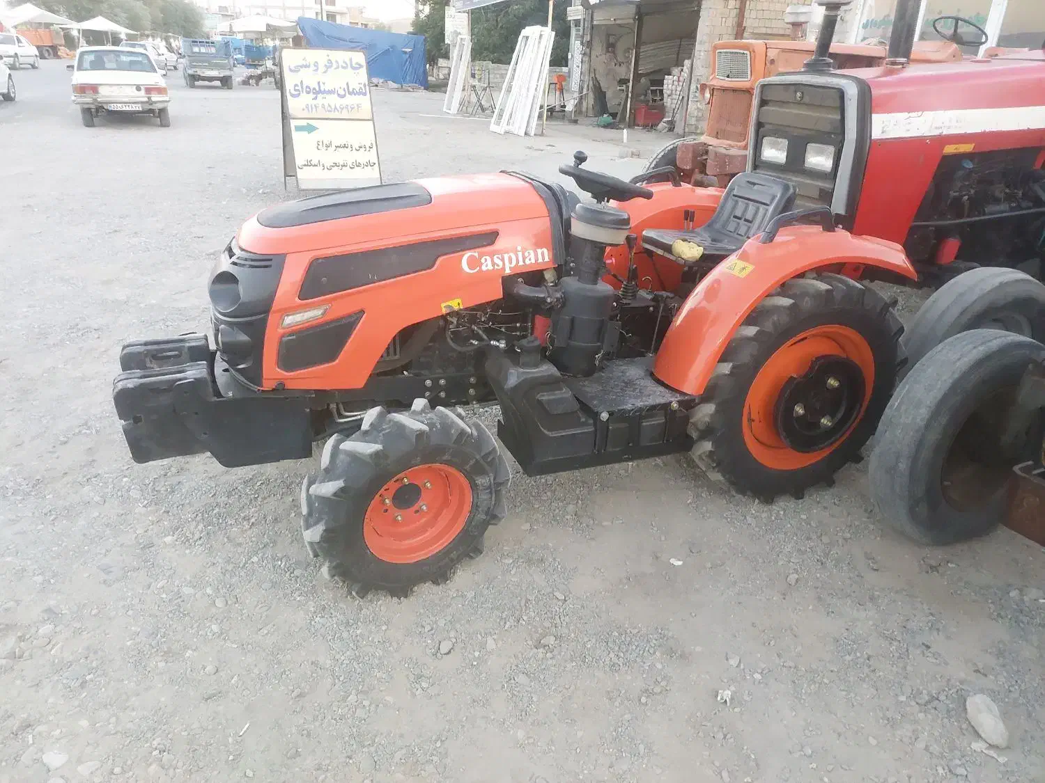 تراکتور کاسپین باغی چهار سلند مدل۴۰۲|خودرو سنگین|اشنویه, |دیوار