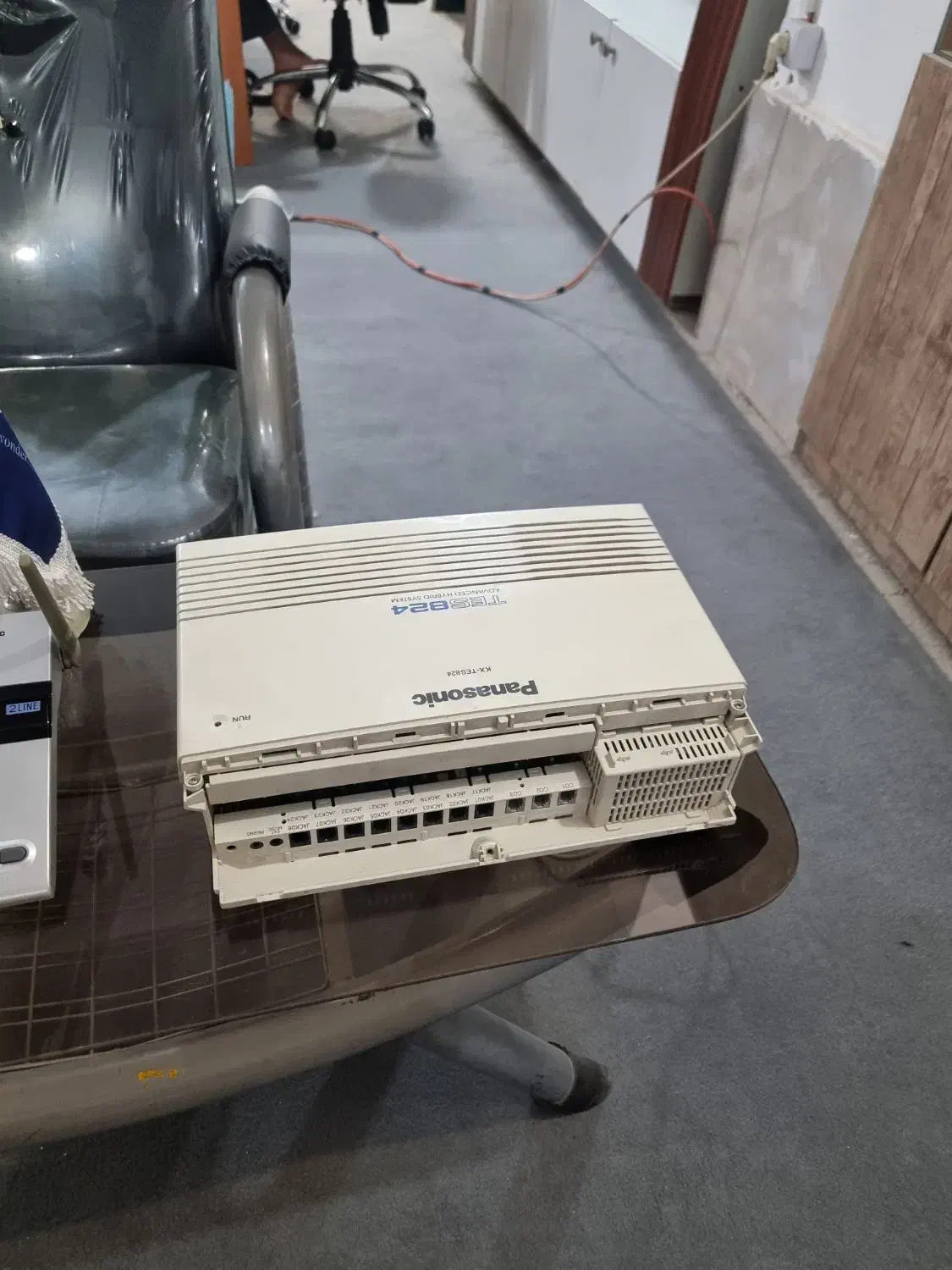 سانترال پاناسونیک 3 به 8 همراه با گوشی|تلفن رومیزی|گرگان, |دیوار