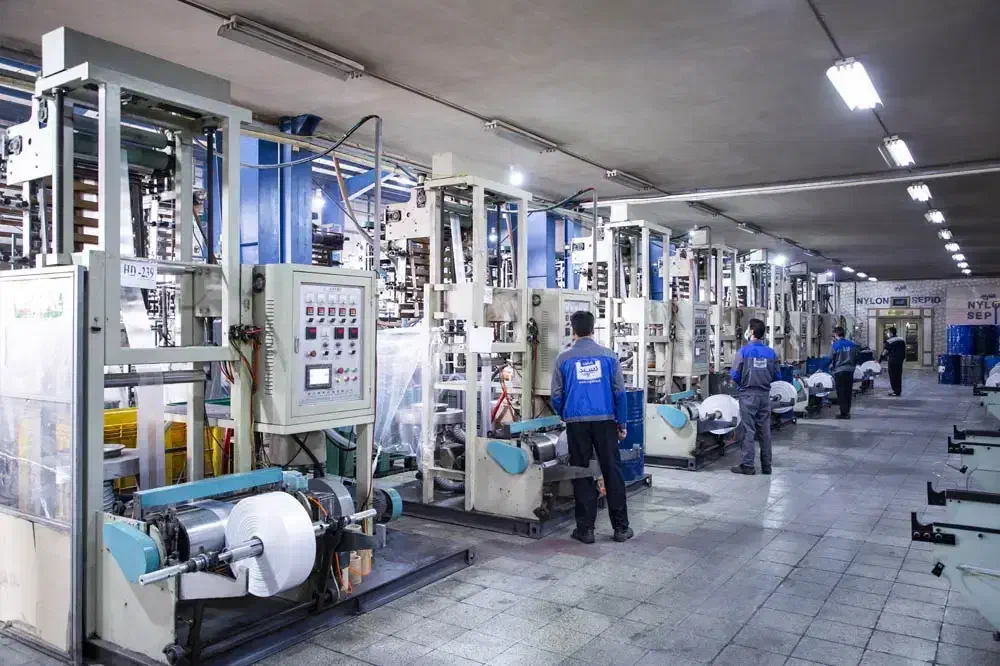 نیروی فنی آقا وخانم|استخدام صنعتی، فنی، مهندسی|زنجان, |دیوار