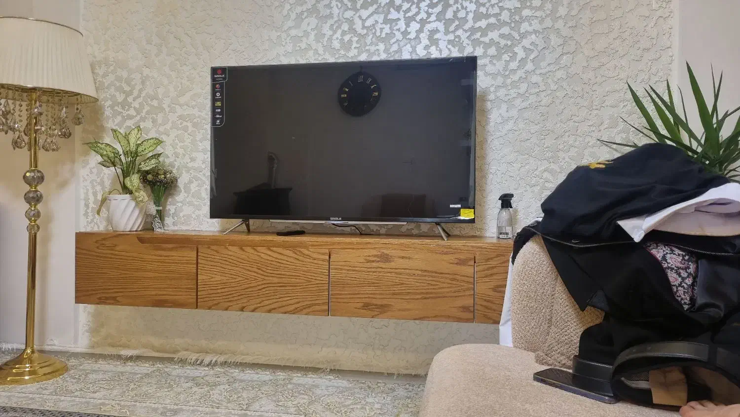 نقاش و پولیستر کار|استخدام معماری، عمران و ساختمانی|مشهد, کوثر|دیوار