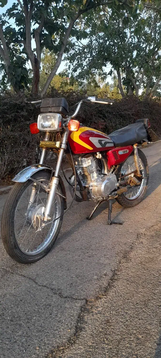 موتور ۱۲۵ هندا مزایده ۹۰|موتورسیکلت|تبریز, |دیوار