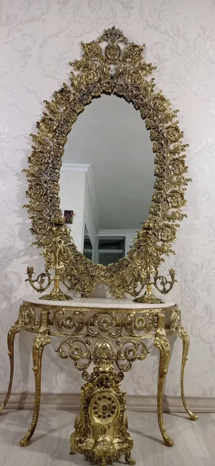 آیینه و شمعدانی|مبلمان خانگی و میز عسلی|نقده, |دیوار