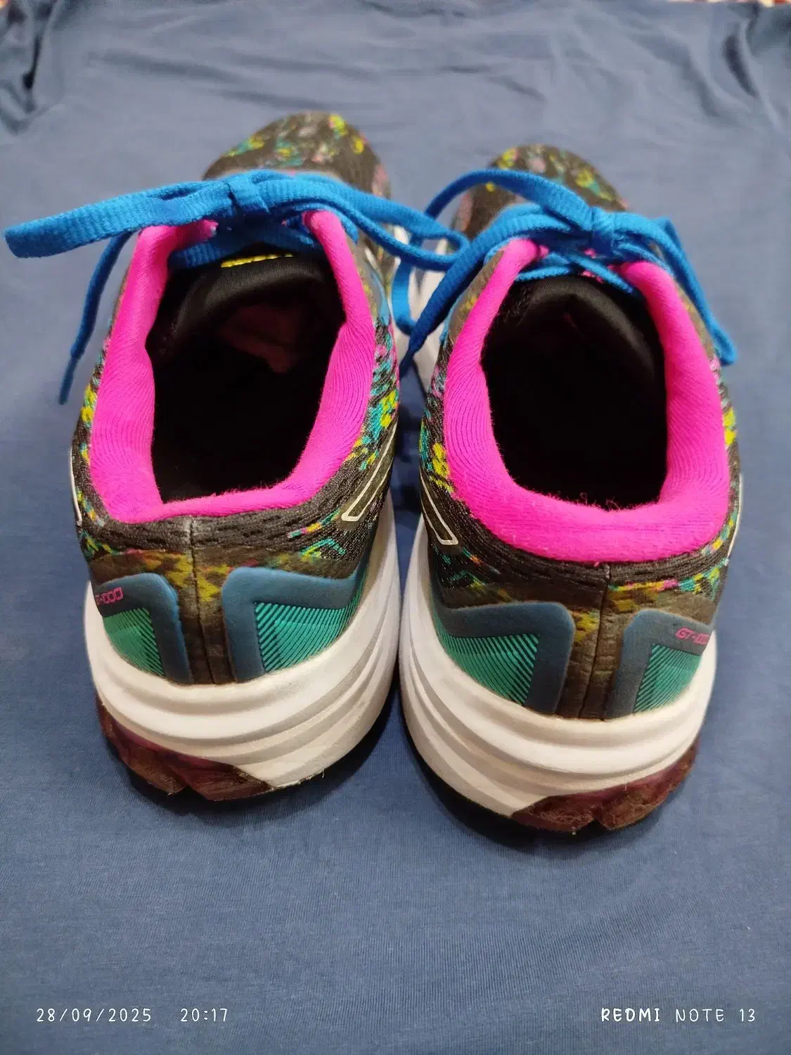 کتونی درحد نوو کاملا سالم بشرط|کیف، کفش، کمربند|تهران, امانیه|دیوار