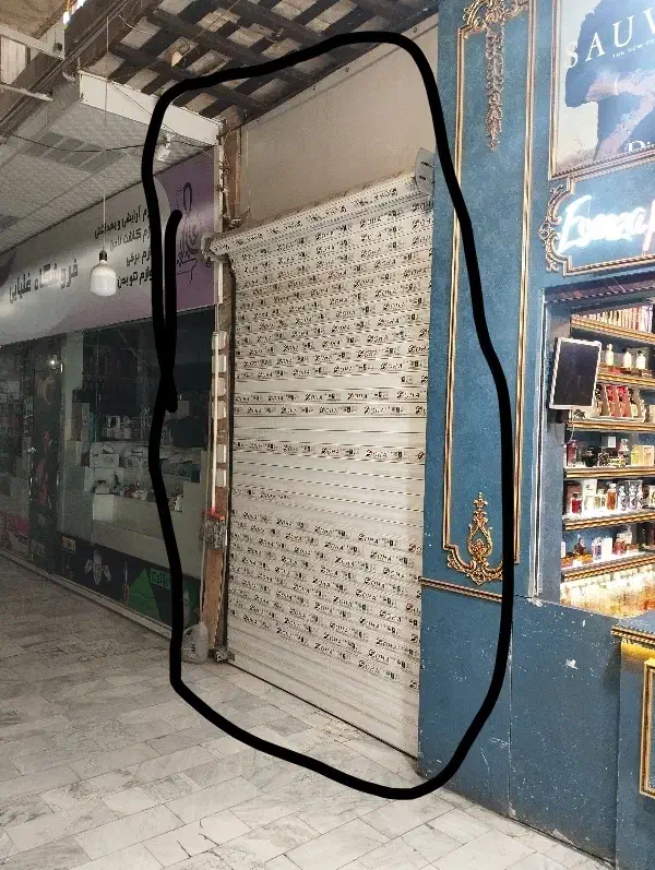 مغازه فروشی سر سالن ۴پاساژ مرمر|فروش مغازه و غرفه|نسیم‌شهر, |دیوار