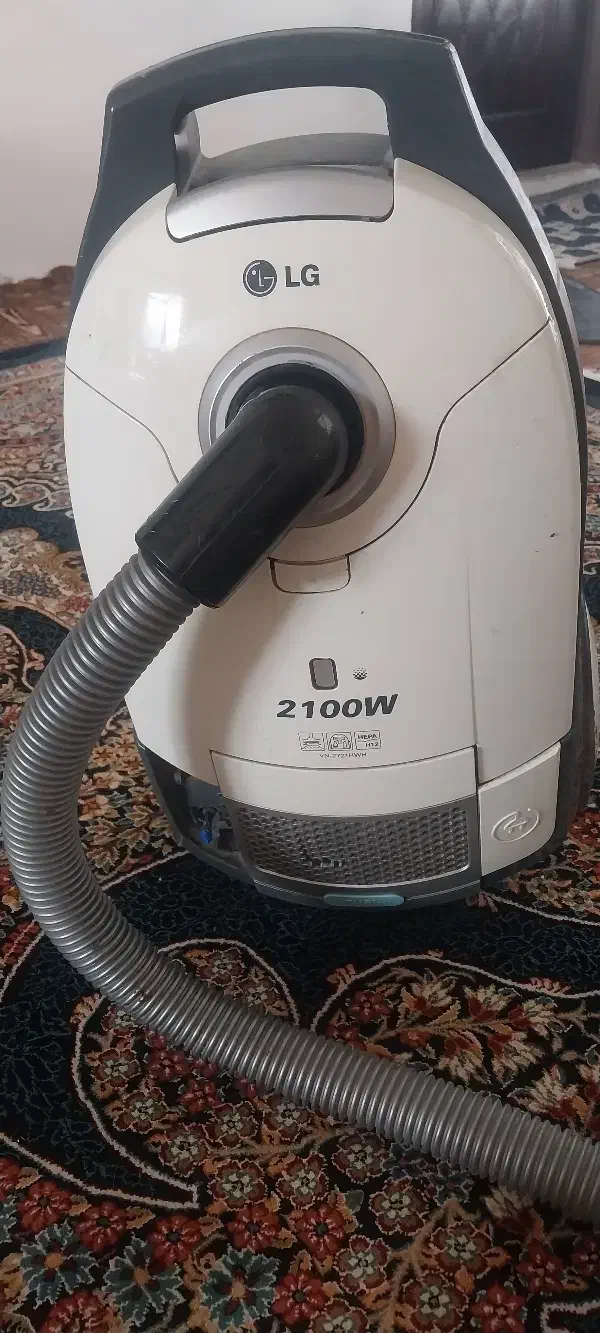 جارو برقی|جاروبرقی، جارو شارژی، بخارشو|شیروان (خراسان), |دیوار