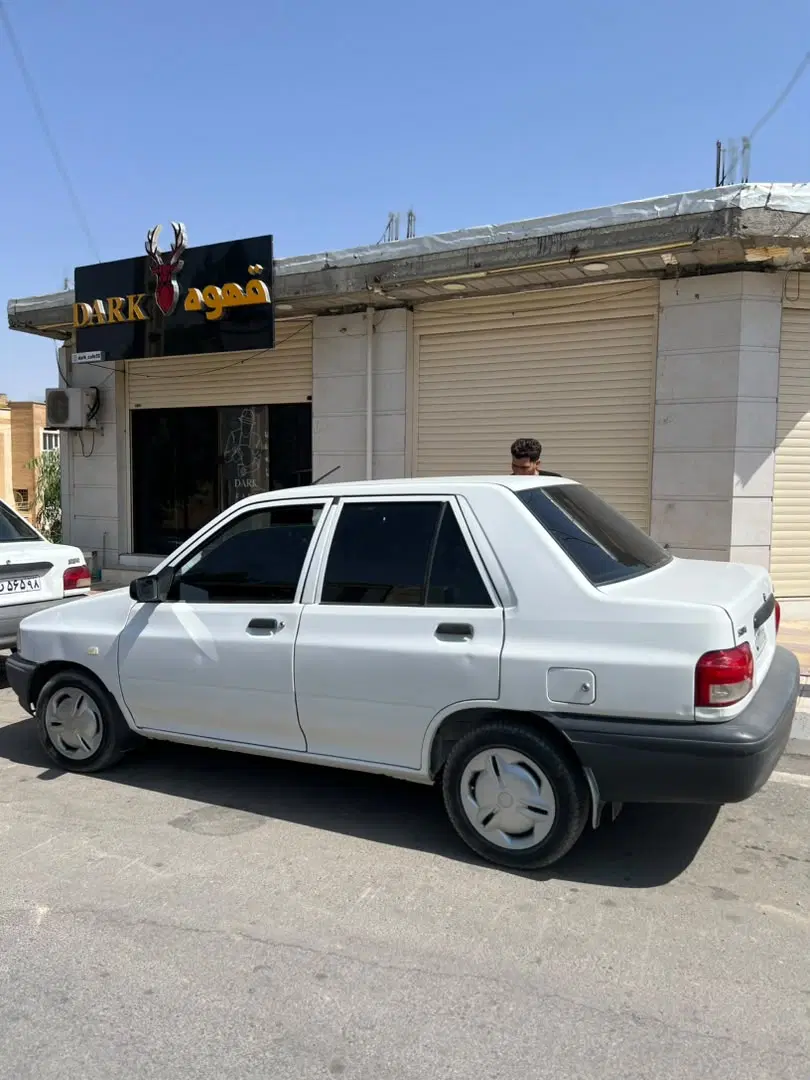 ۱۱۱|خودرو سواری و وانت|سراب باغ, |دیوار