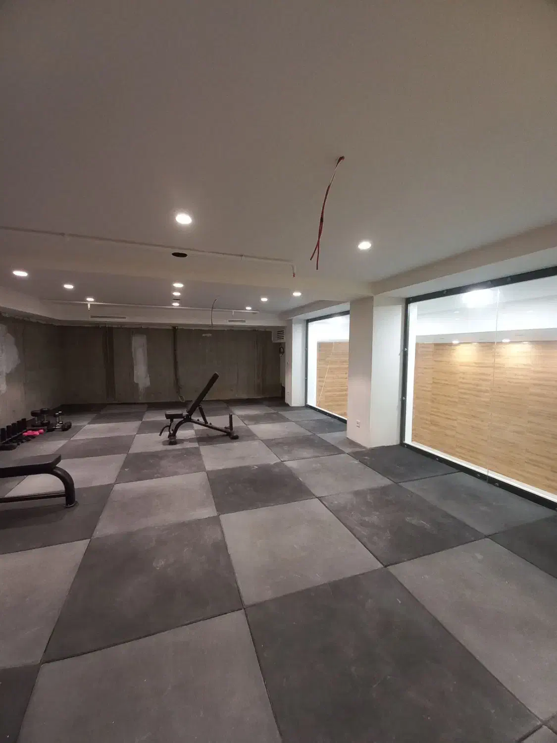 ۴۲۰متر مدرن کلید نخورده