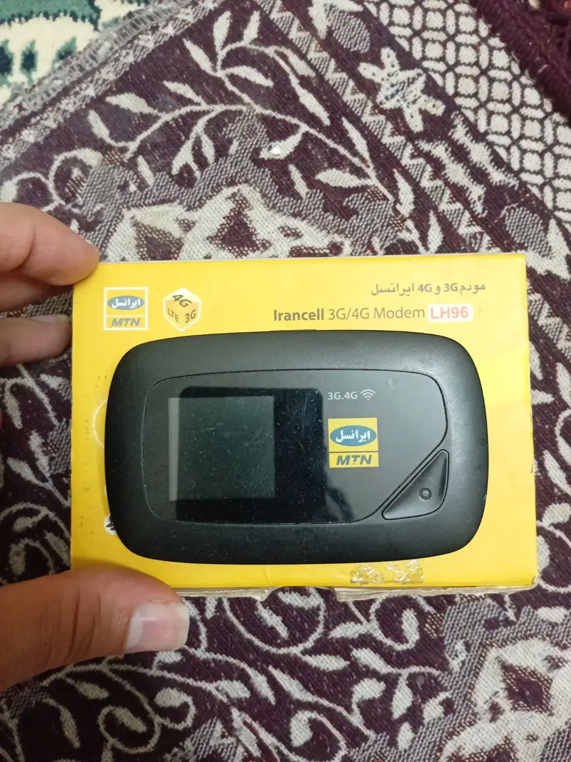 ۲ عدد مودم جیبی وایفای دار ایرانسل قیمت مناسب|مودم و تجهیزات شبکه|قدس, شهرقدس|دیوار