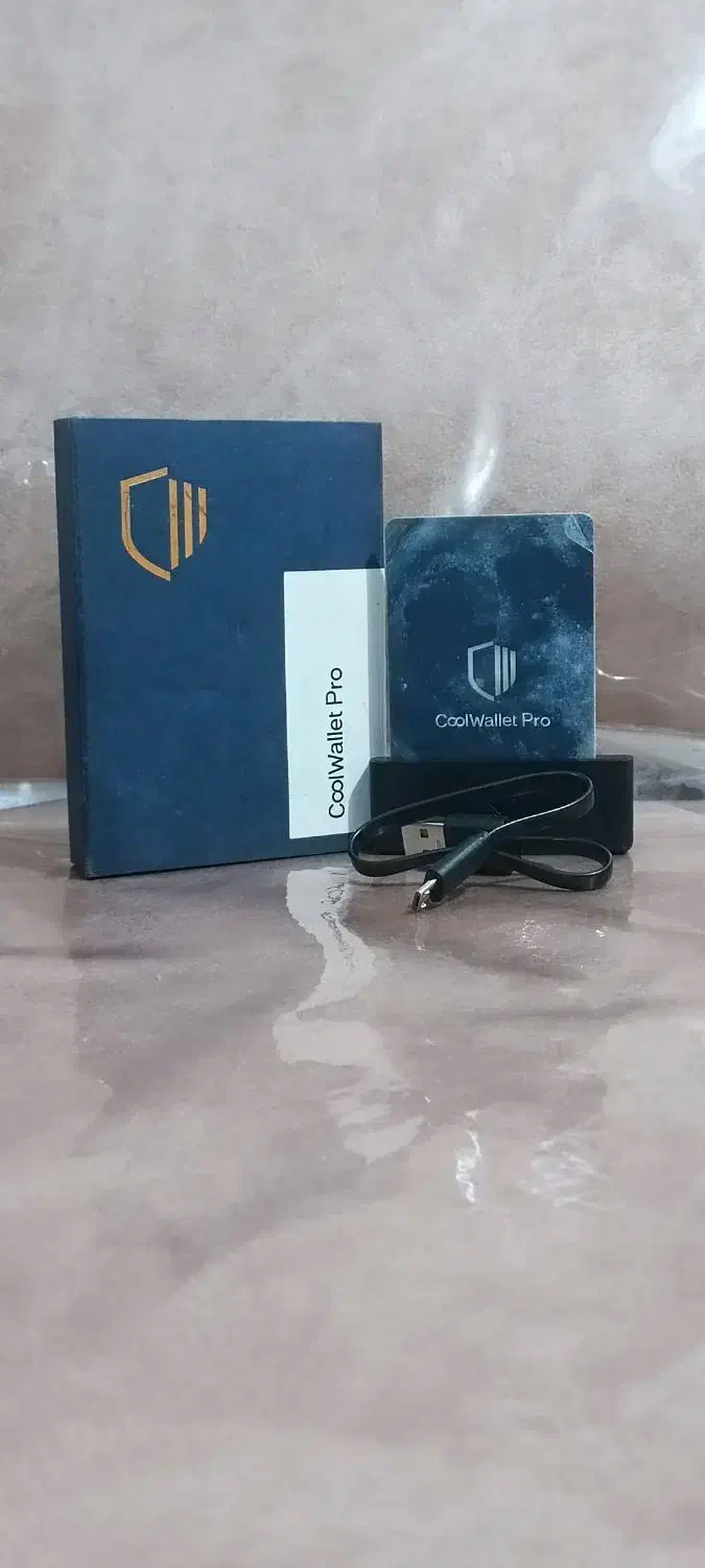 کول ولت پرو|قطعات و لوازم جانبی رایانه|شاهینشهر, گزبرخوار|دیوار