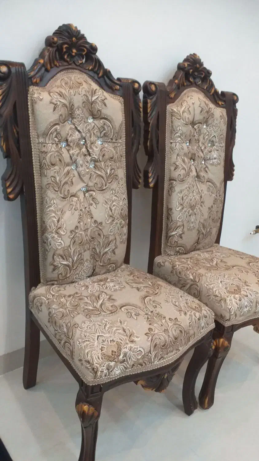 مبل ۹ نفره سلطنتی راحتی|مبلمان خانگی و میز عسلی|ایوان, |دیوار