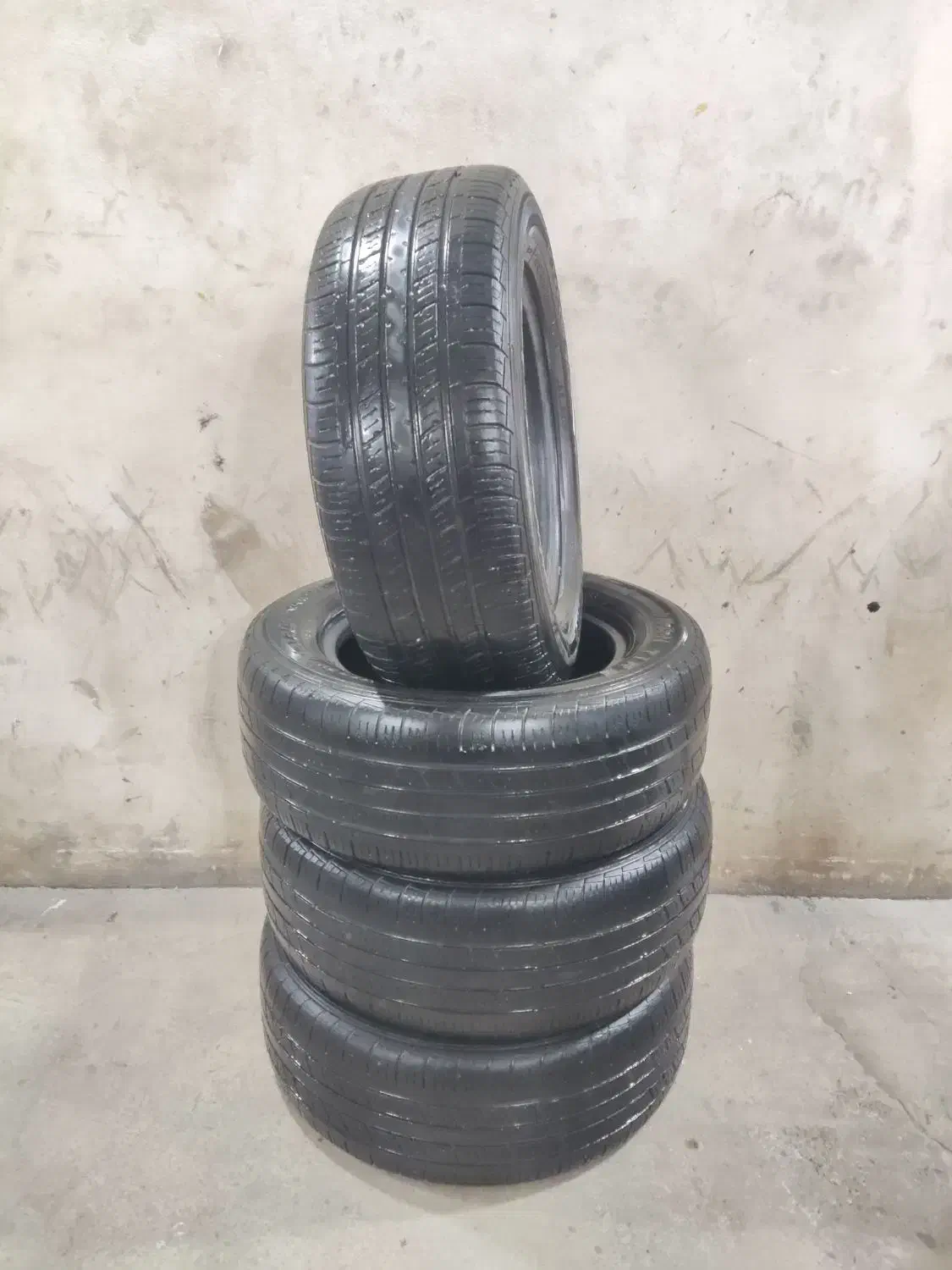 لاستیک 206سایز14|قطعات یدکی و لوازم جانبی|رشت, کوی عرفان|دیوار