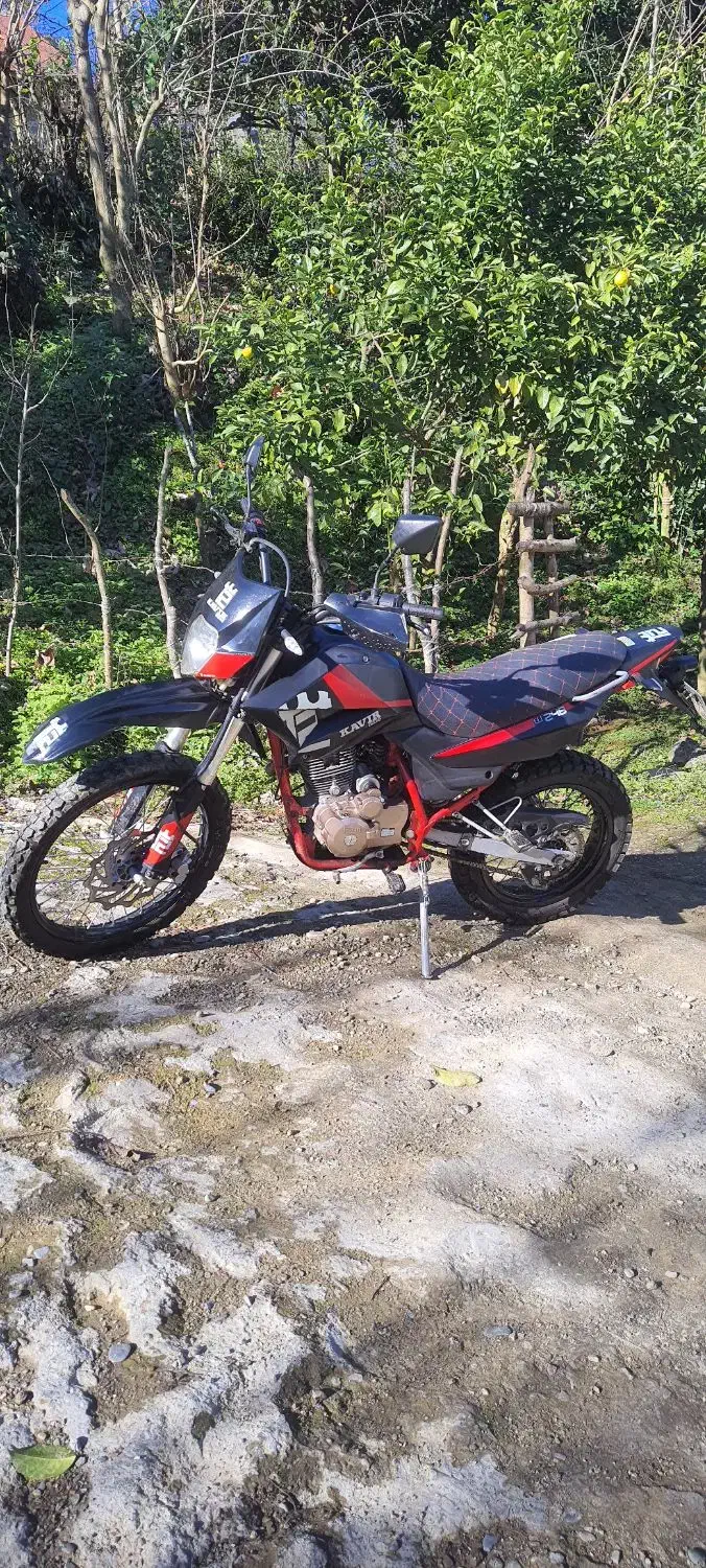 تریل t2 کویر ۲۵۰ در حد|موتورسیکلت|فومن, |دیوار