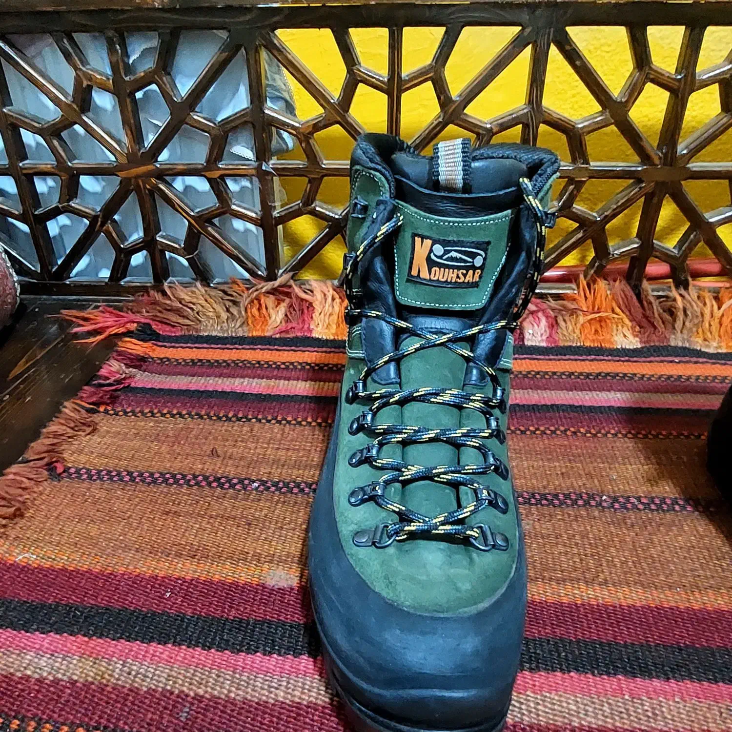 پوتین کوهنوردی|کوهنوردی و کمپینگ|تهران, شهید فکوری|دیوار