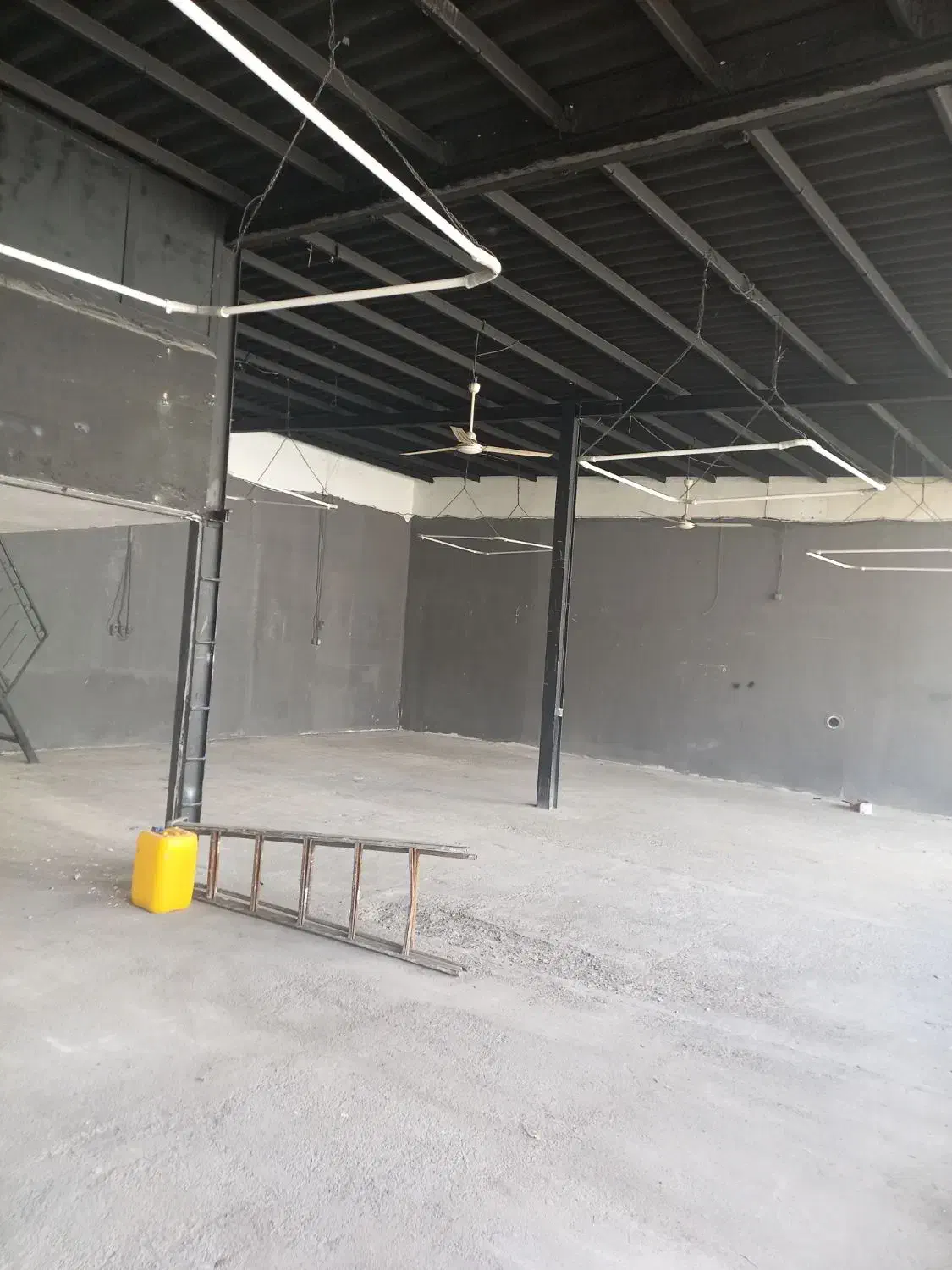 اجاره ۲۹۰ متری در نگارستان پارک مادر|اجارهٔ دفتر صنعتی، کشاورزی، تجاری|اصفهان, مهدی آباد|دیوار