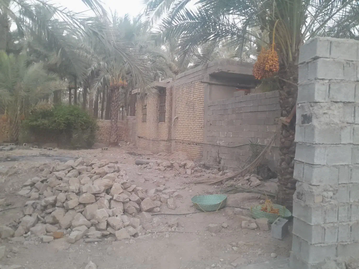 ۲۶۰متر زمین دیوار کشی مافی آباد|مصالح و تجهیزات ساختمان|خشت, |دیوار