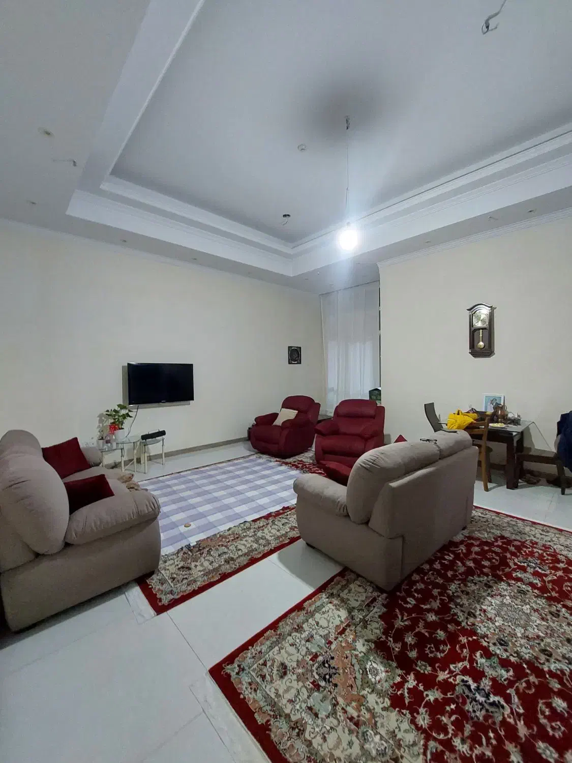 ۱۰۵متر ، برج ، پونک ، منطقه ۲