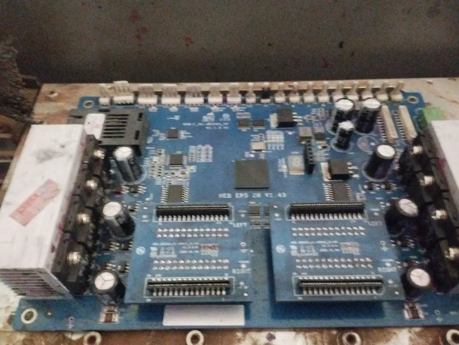 یک عدد برد کامل مناسب برای هد xp600|پرینتر، اسکنر، کپی، فکس|مشهد, جنت|دیوار