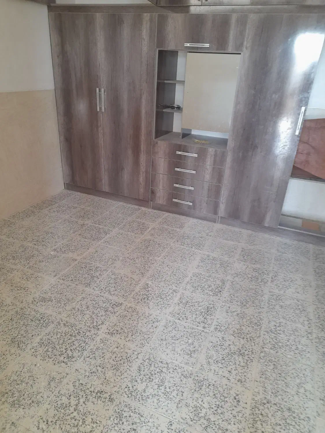 ساختمان دوطبقه|فروش خانه و ویلا|حبیب آباد, |دیوار