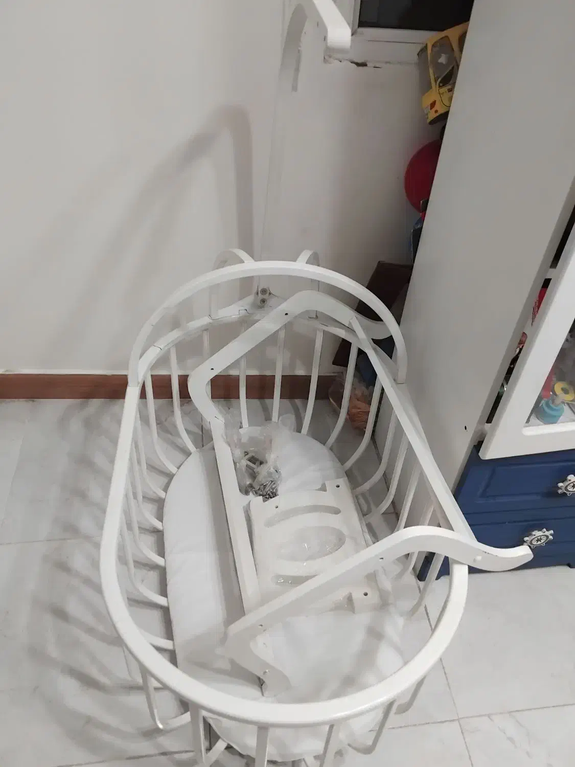 تخت نوزادی تا ۲ سال|تخت و صندلی بچه|تهران, انبار نفت|دیوار