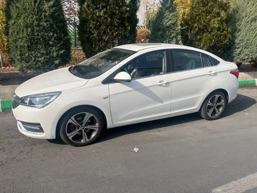 آریزو ۵ اتوماتیک داشبورد جدید|خودرو سواری و وانت|پردیس, فاز ۱|دیوار