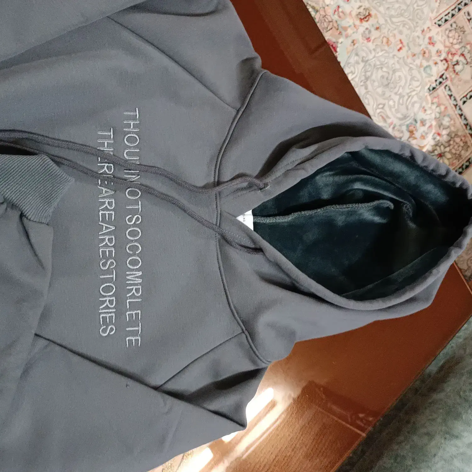 هودی خارجی برند|لباس|گلستان (تهران), |دیوار