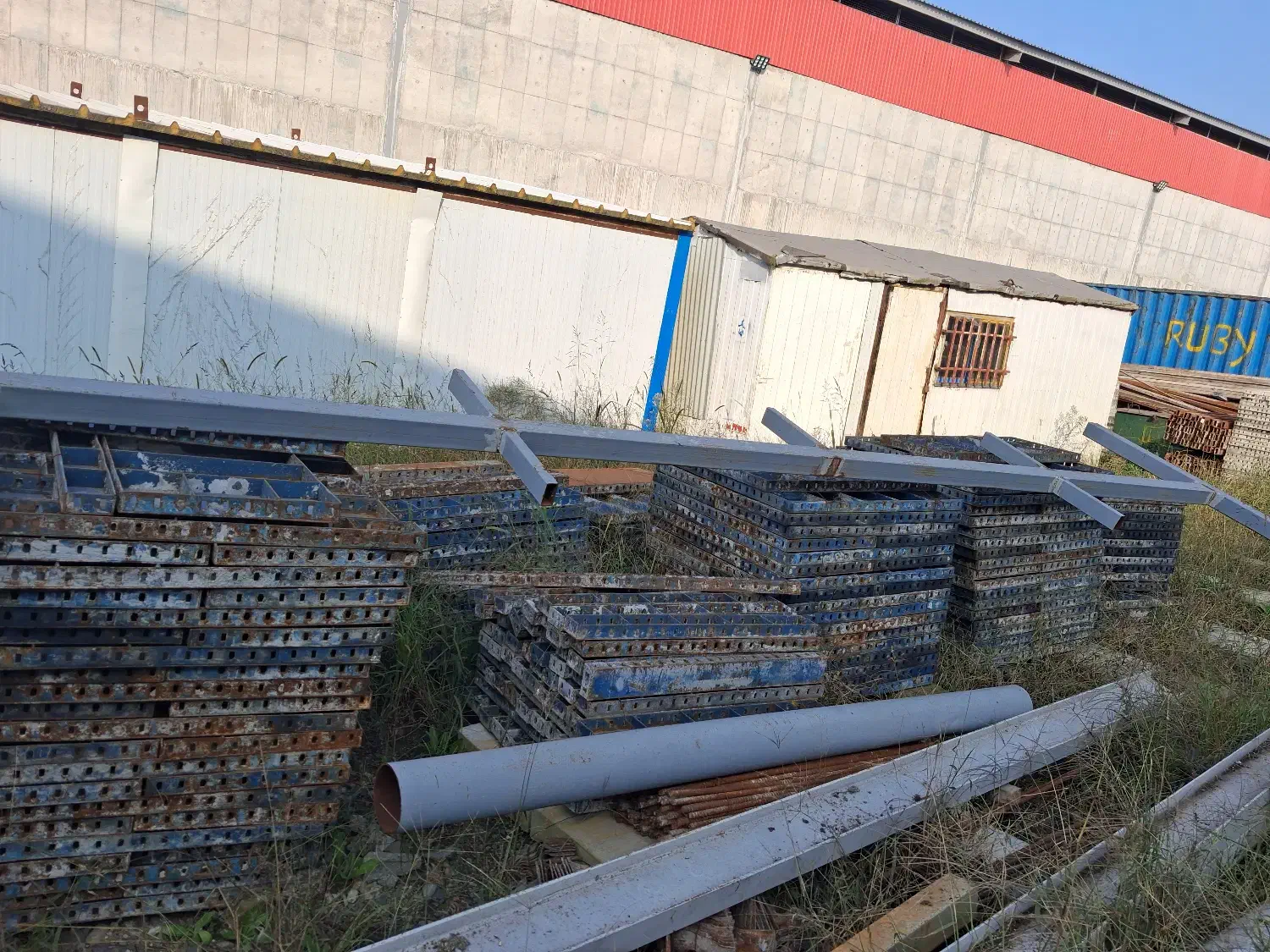 فروش وسایل قالب بندی بتن|مصالح و تجهیزات ساختمان|بندر انزلی, لیچارگی حسن رود|دیوار