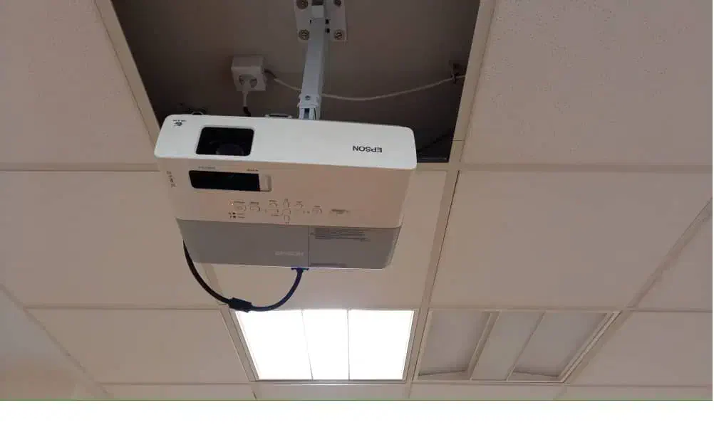 پک ویدئوپروژکتور اپسون استوک اروپایی|تلویزیون و پروژکتور|تهران, کاج|دیوار