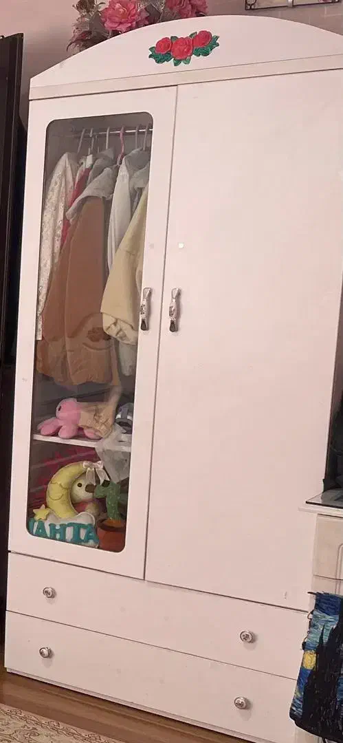 کمد لباس وویترین اتاق کودک|اسباب و اثاث بچه|رشت, علی آباد|دیوار