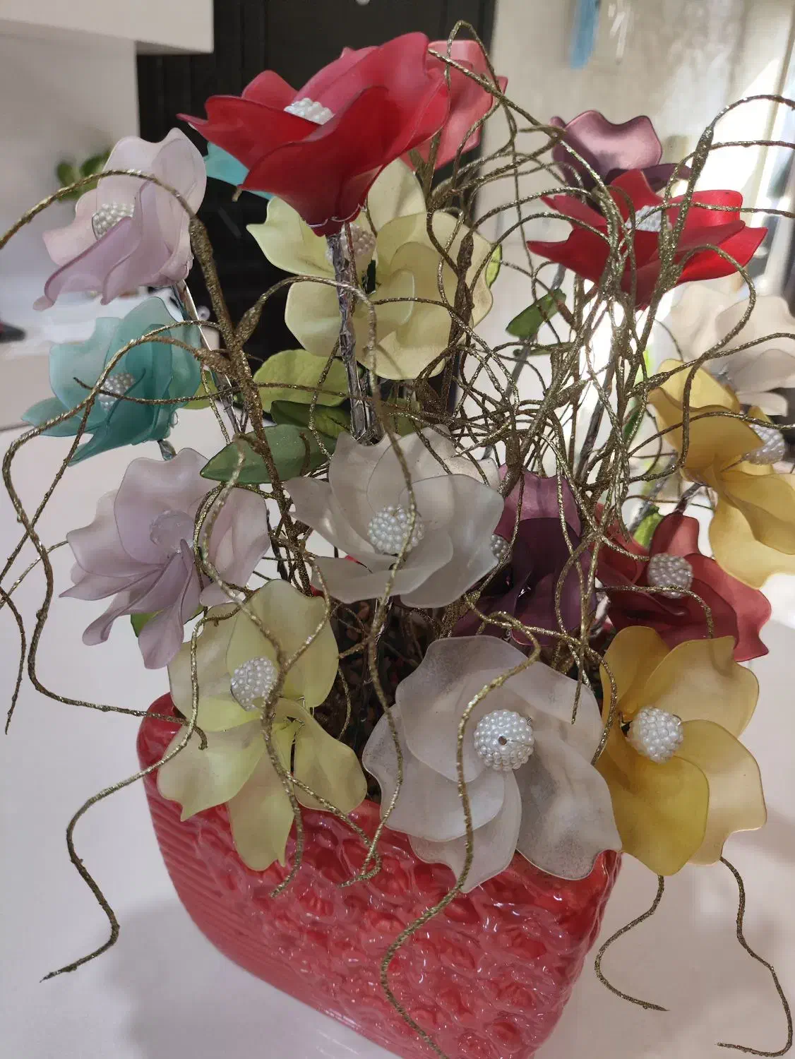 گلدان سفالی وگل کریستال|گل مصنوعی|اهواز, سپیدار|دیوار