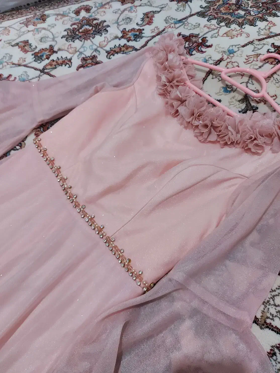 لباس مجلسی|لباس|نیشابور, خط کاشمر|دیوار