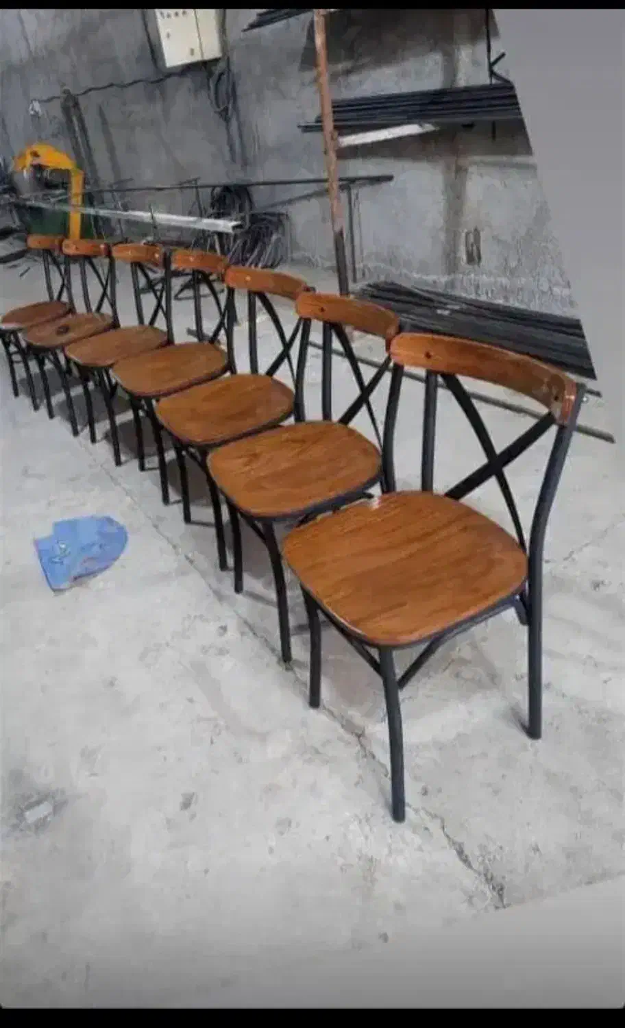 صندلی لهستانی|صندلی و نیمکت|چهاردانگه (تهران), |دیوار