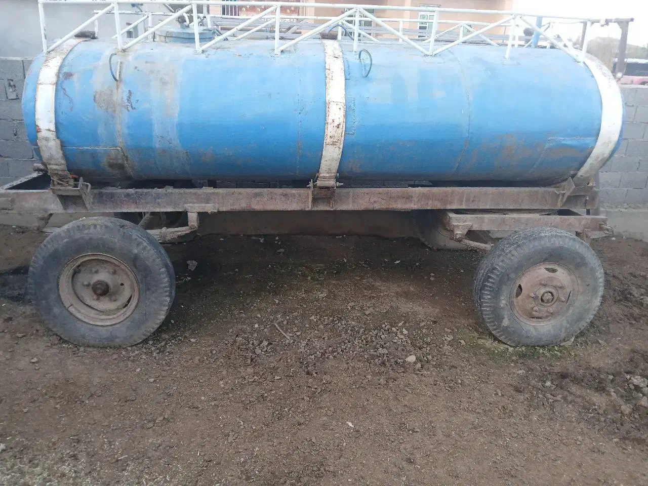 تانکر اب ۵ هزار لیتری|ماشین‌آلات صنعتی|بندر ترکمن, |دیوار