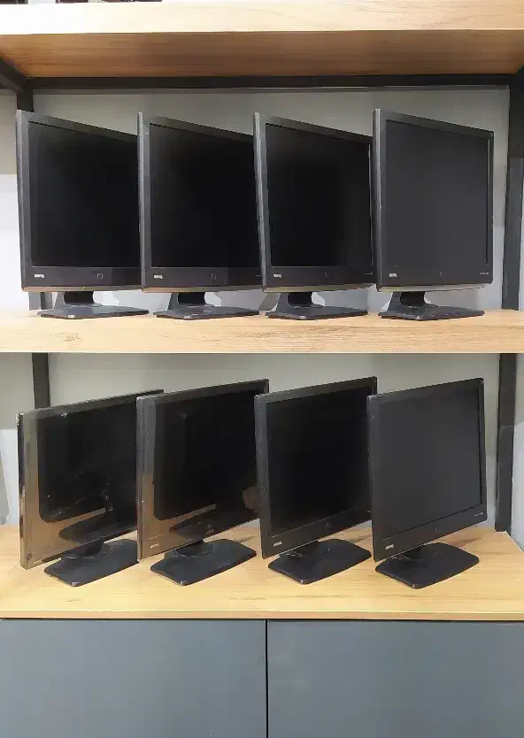 مانیتور 17 اینچ مربع بنکیو|قطعات و لوازم جانبی رایانه|بجنورد, |دیوار